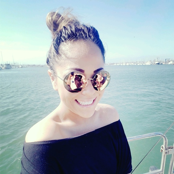 Meet your Posher, Jo - Picture 1 of 1